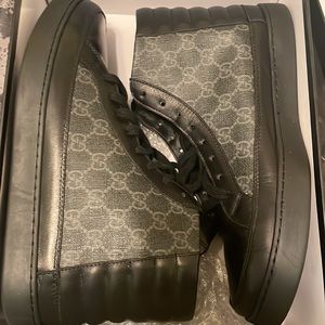 Size 44 (US 10.5) mens Gucci high tops